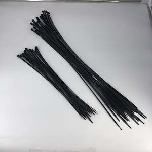 Tank Fittings: Black Nylon Cable Ties