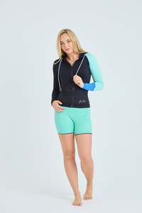 Womens Christmas: Jetpilot Pacer Ladies LS Hooded Rashie - Black