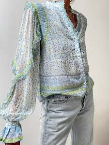 Promotion: Etje Blouse