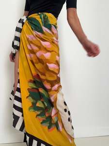 Resort: Farm Rio Summer Bright Sarong