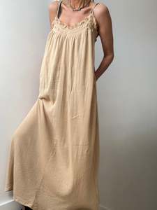Moost & The Muse Sammy Dress Beige