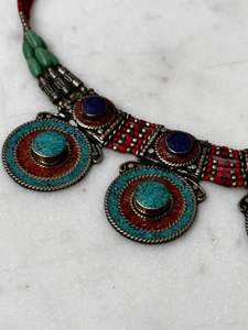Disc Pendant Necklace