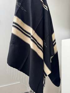 Homewares: Mexican Hand Loomed Blanket Black