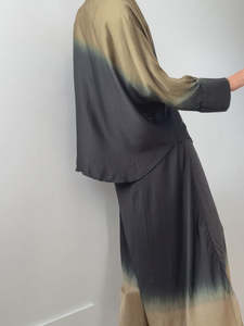 Resort: Carin Blouse Khaki Green