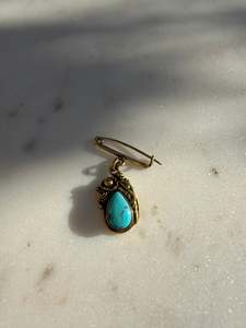 Promotion: Turquoise Brooch Pin
