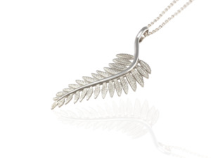 Silver Fern Pendant - Large