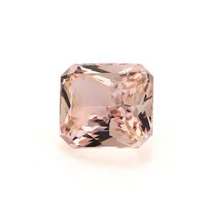 Loose Gemstone - 3.38ct Peach Sapphire