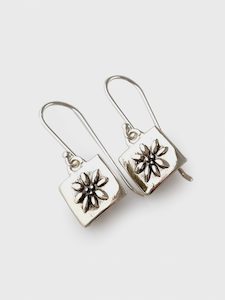 ER ss659 “Baby Shell Link” earrings in Sterling Silver – regular hooks