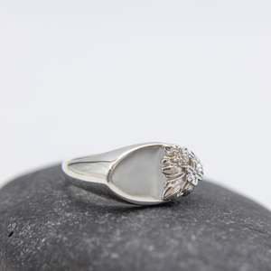 Rings: Flower Signet Ring