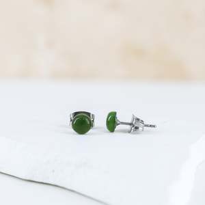 Earrings: Greenstone/Pounamu Studs