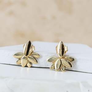 Earrings: 9ct Gold Layered Leaf Earrings