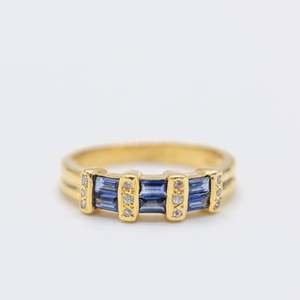 9ct Yellow Gold Sapphire Ring