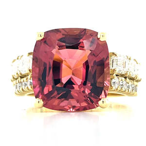 Gemstone Jewellery: 'Royal' 18k Yellow Gold 7.75ct Pink Tourmaline & Diamonds Ring