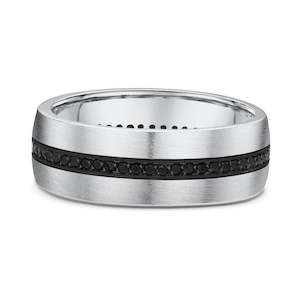 Diamond Jewellery: Black Diamonds with Gold or Platinum Wedding Ring