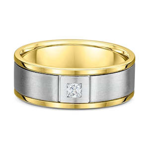 Diamond Jewellery: White Diamond & Gold Wedding Ring