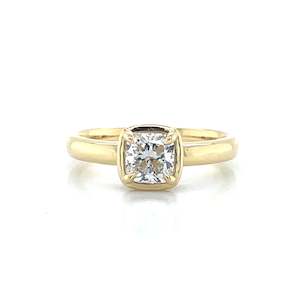 Engagement Wedding Rings: 'Liora' 18k Yellow Gold 0.91ct F VS2 Cushion Diamond Ring
