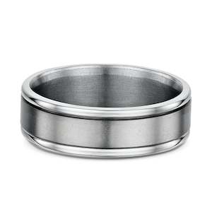 Titanium & Gold Men's Wedding Ring