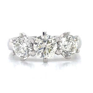 'Diane' Platinum 2.51ct 3st Diamond Ring