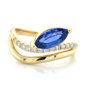 Jewellery Sapphire: 18k Yellow Gold 1.68ct Marquise Sapphire & Diamonds Ring