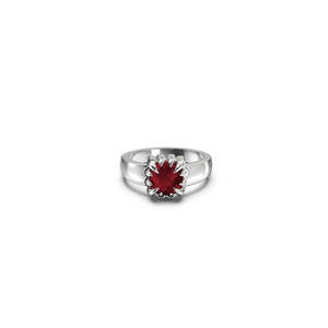 Stolen Girlfriends Club - Baby Claw Ring - Garnet