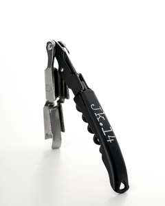 Accessories: CORKSCREW
