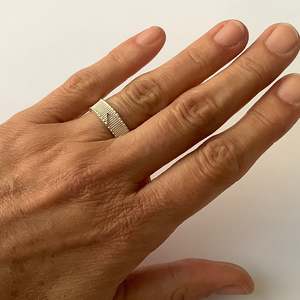 Wrap Ribbon Ring - Silver