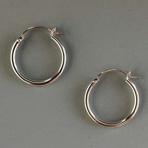 Gifts Under 101: Stella Sterling Silver Hoop Earrings