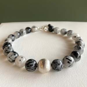 Rutilated Quartz and Silver Feature Necklace