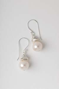 June Birthstone Pearl: Pearl Silver Wave Earrings