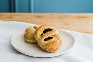 Products: Eccles Cake