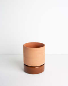 Pots: Grace Planter Terracotta & Soil