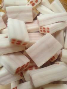 White Cream Strawberry Brick