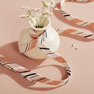 BIAS - Flow Off-White – NZ$1.20 per 1/2Mtr