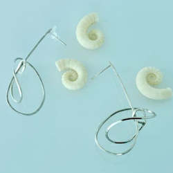 Earrings: Molluska sculptural stud earrings