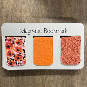 Books: Bookmarks - Magnetic - 3 Packs