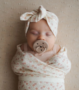 Jamie Kay: Cotton Wrap Blanket - Emmy Egret - Jamie Kay