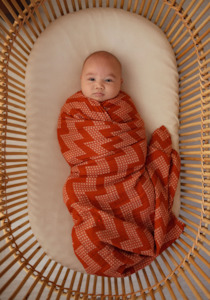 Awhi Company: Pēpi Wrap - Poutama - Awhi Company