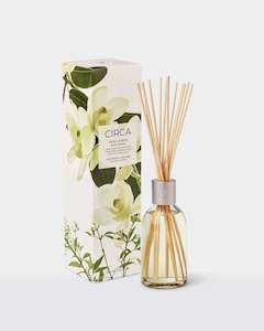 Circa Fragrances: Circa - Reed Diffuser - Vanilla Bean & All Spice