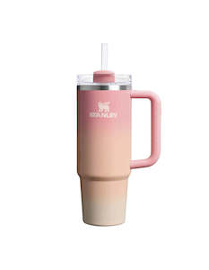The Desert Heritage Quencher H2.0 FlowState™ Tumbler | 30 OZ - Pink Mesa Sunset
