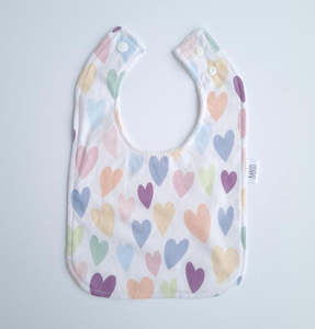 New Mama: Feeding Bib - Hearts