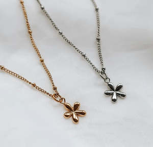 Necklace - Katy B - Flower