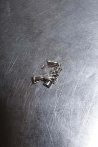 Object: Resistance Pendant - OBJT-1 – OBJECT