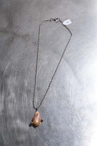 Baroque Pearl Bar Piercing Necklace (Recycled Chain) - Pink - SEAPUNKS.XX