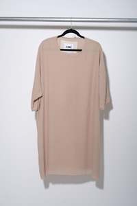 Jake: Tī Hāte Moemoeā Tshirt - Light Grey - J'AKE