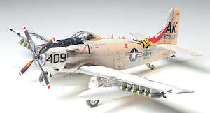 TAMIYA 1/48 SKYRAIDER U.S.