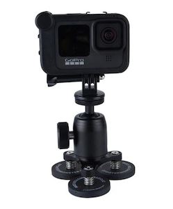 Camera Gear: 3 FOOTED MONSTER - ORIGINAL