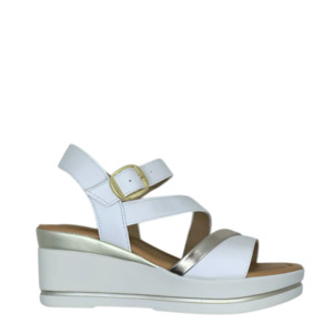 Shoes: Lia Sandal