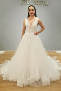 ZJ-NZ2218 – JuliBridal (Auckland, NZ)