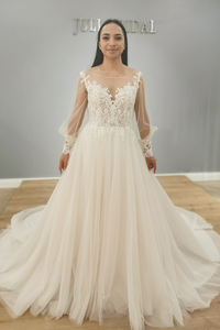 ZJ-NZ2306 – JuliBridal (Auckland, NZ)