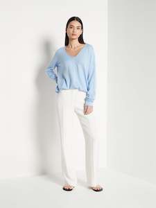 Jhl Fine Cotton Cashmere: JHL V-Neck L/S T (Fine Cotton Cashmere) Cornflower Blue
